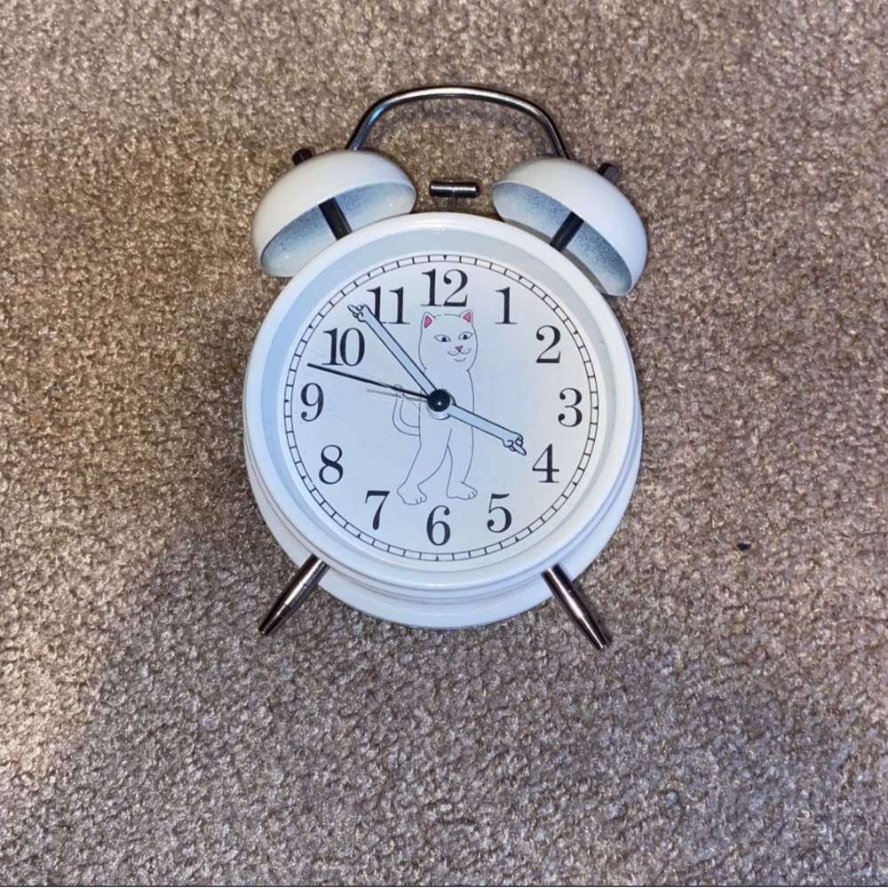 RIPNDIP CLOCK